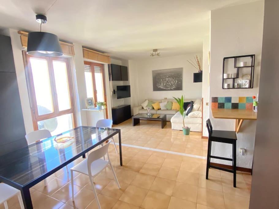 Apartment Francishouse-free Parking-close Hospital Cisanello